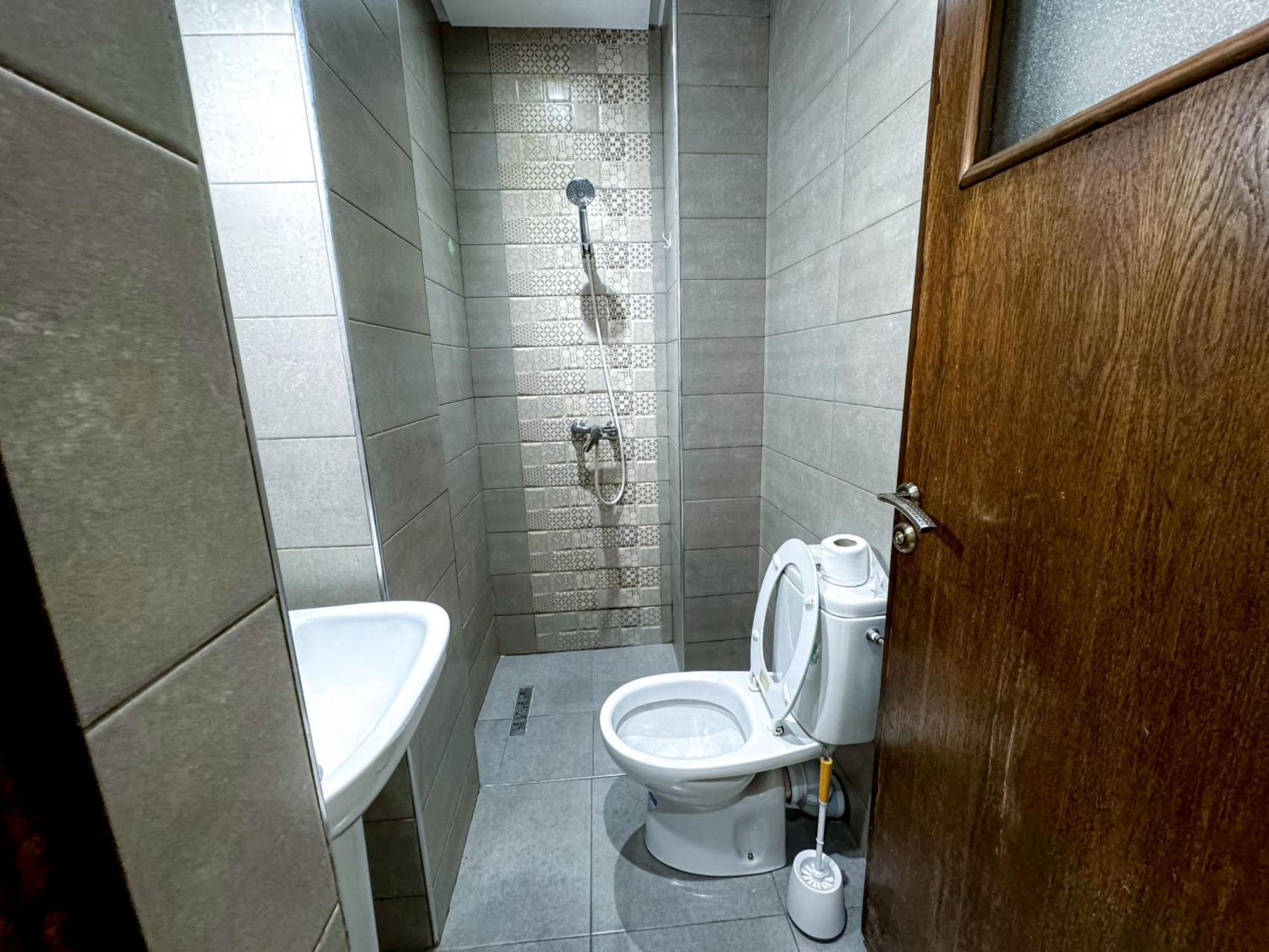 Appartement Spacieux Et Calme A Proximite De La Mer Et La Gare Agdal Рабат Экстерьер фото